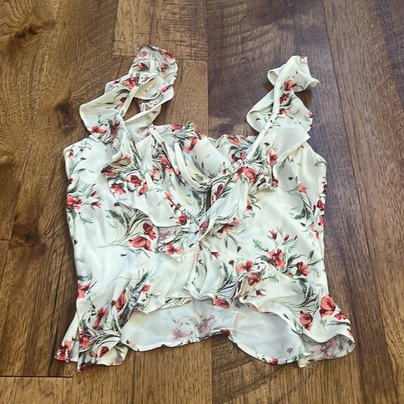 Flynn Skye Woman’s Floral Ruffle Top Size S - Picture 2 of 4